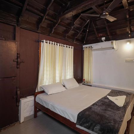 Cocozone Stays Alappuzha ภายนอก รูปภาพ