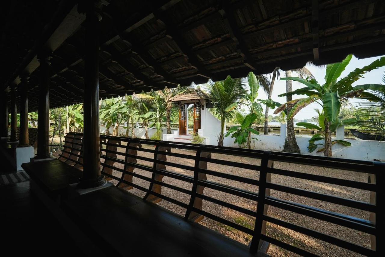 Cocozone Stays Alappuzha ภายนอก รูปภาพ